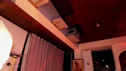 Chloe freelance model Please your thumbs up are important  online show from 12-11-24, 12:02