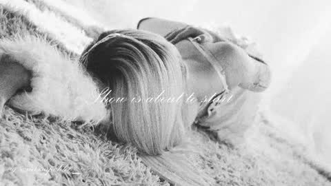 Chloe freelance model Please your thumbs up are important  online show from 09-16-25, 11:39