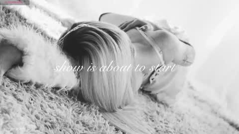 Chloe freelance model Please your thumbs up are important  online show from 03-14-26, 11:32