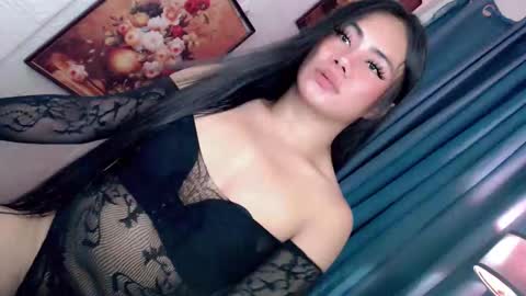 Nicole online show from 02-10-26, 04:49