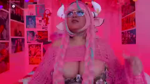 Vane online show from 10-26-25, 01:11