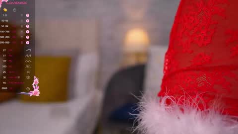 Snapshot of missdanah chatting on 12-22-25, 09:12 D A N A online show from 12-22-25, 09:12