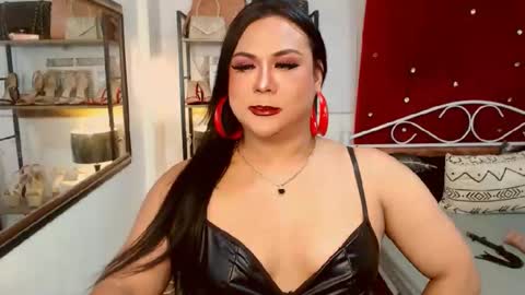 Snapshot of missdominantbigcockx chatting on 05-04-26, 06:48 missdominantbigcockx online show from 05-04-26, 06:48