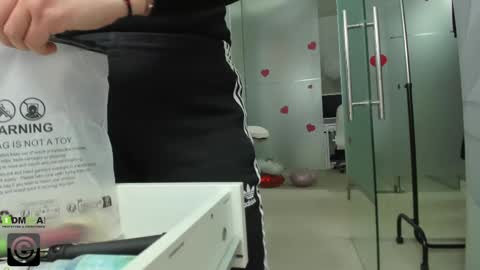 Snapshot of missdominna chatting on 05-12-26, 02:41 Miss Domina online show from 05-12-26, 02:41
