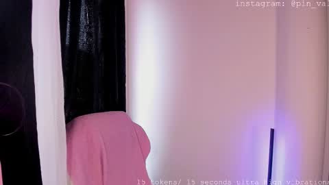 valentina online show from 09-30-25, 02:22