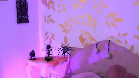 ELEKTRA online show from 10-31-25, 05:19