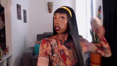 Emilie Diaz online show from 04-10-26, 03:28