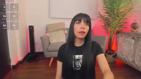 Julieta Arboleda   but i like call me esme online show from 02-18-25, 11:11