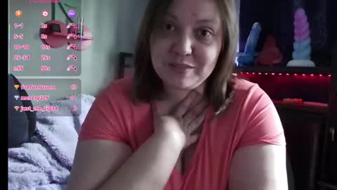 Snapshot of missfoxe12 chatting on 11-25-25, 06:19 missfoxe12 online show from 11-25-25, 06:19