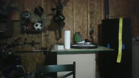 misshoneybadger333 online show from 09-22-25, 03:08