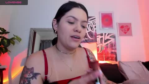 Annie online show from 02-09-25, 02:28