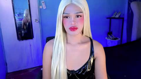 Snapshot of missionary_addiction_cumshot chatting on 04-09-26, 02:55 im your queen steffie online show from 04-09-26, 02:55