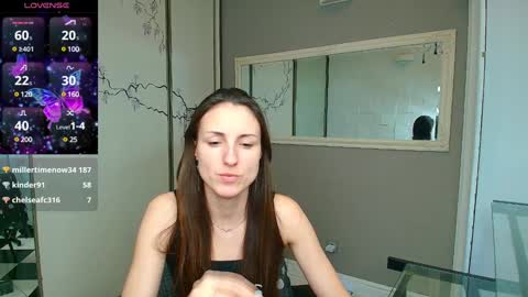 Snapshot of missis_sofiia chatting on 01-12-25, 04:29 Sofia online show from 01-12-25, 04:29