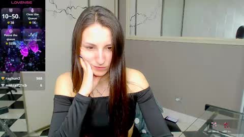 Snapshot of missis_sofiia chatting on 02-12-25, 03:49 Sofia online show from 02-12-25, 03:49