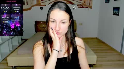 Snapshot of missis_sofiia chatting on 02-15-25, 01:05 Sofia online show from 02-15-25, 01:05