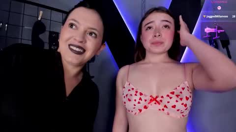Snapshot of misskara_ariana_bdsm chatting on 09-15-25, 11:54 Miss Kara and Ariana online show from 09-15-25, 11:54