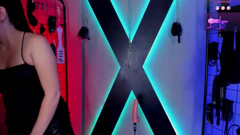 Snapshot of misskara_ariana_bdsm chatting on 09-23-25, 12:08 Miss Kara and Ariana online show from 09-23-25, 12:08