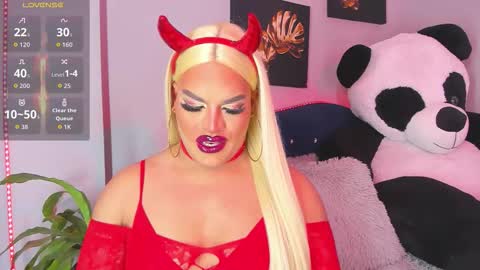 kassandra lazcano online show from 10-01-25, 01:55