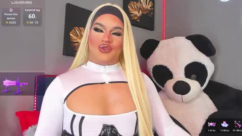 kassandra lazcano online show from 01-08-26, 01:30