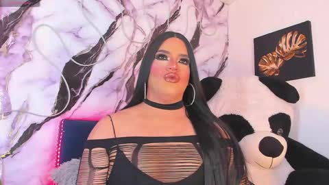 kassandra lazcano online show from 04-19-26, 12:22