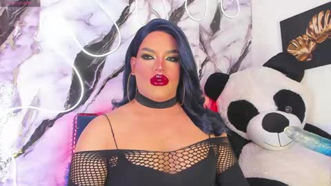 Snapshot of misskassandraa_ chatting on 05-30-26, 01:03 kassandra lazcano online show from 05-30-26, 01:03