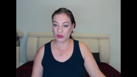 Khloe online show from 11-09-25, 07:01