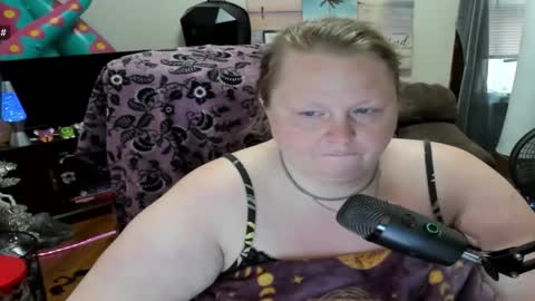 MissKimberBBW online show from 11-16-25, 07:30