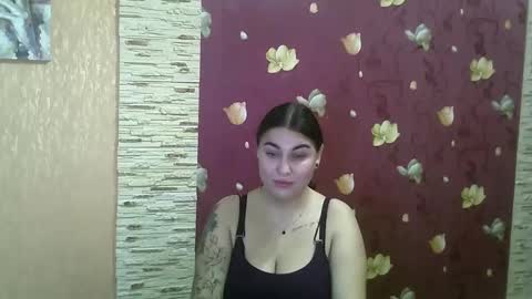 Snapshot of misskiss878 chatting on 12-15-24, 05:10 Lisa online show from 12-15-24, 05:10