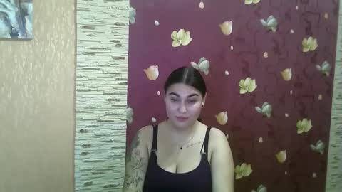 Snapshot of misskiss878 chatting on 02-04-25, 12:51 Lisa online show from 02-04-25, 12:51