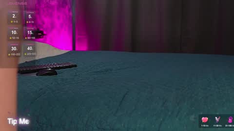 Snapshot of misskristel chatting on 12-24-24, 07:28 misskristel online show from 12-24-24, 07:28