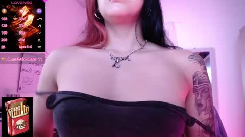 Snapshot of misslana_wn chatting on 02-18-25, 02:49 LanaLul  online show from 02-18-25, 02:49