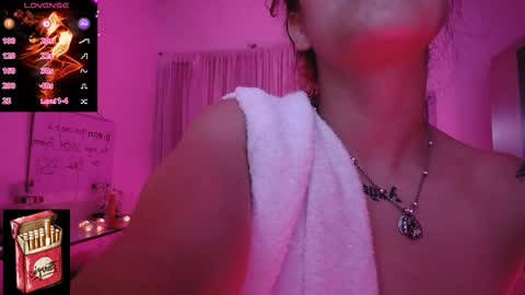 Snapshot of misslana_wn chatting on 02-19-25, 01:51 LanaLul  online show from 02-19-25, 01:51