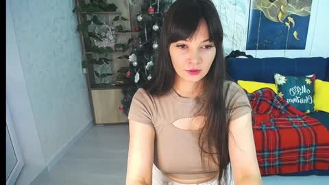 MissLaura online show from 01-11-25, 08:11