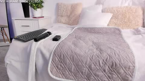 Linda online show from 12-05-25, 02:36