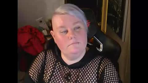 Snapshot of misslj90 chatting on 05-02-26, 07:52 misslj90 online show from 05-02-26, 07:52