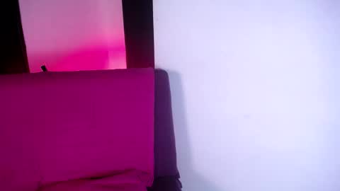 Miss Loise online show from 12-23-24, 06:58