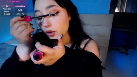 Miss Loise online show from 09-19-25, 04:25