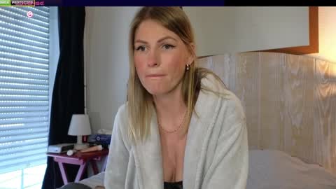 Misslucci online show from 02-07-25, 08:55