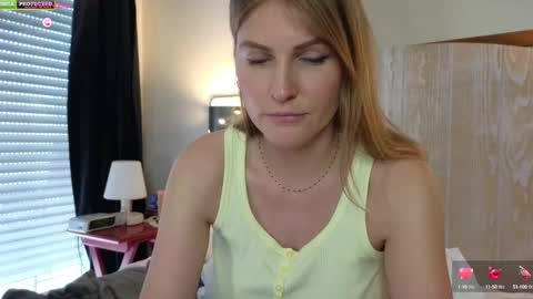 Misslucci online show from 02-25-25, 01:39