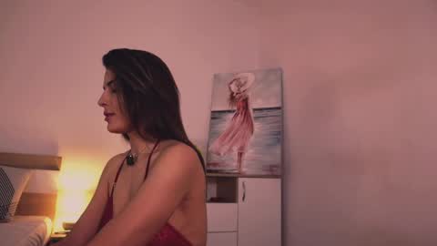 Snapshot of misslullu chatting on 11-01-25, 02:52 Lullu online show from 11-01-25, 02:52