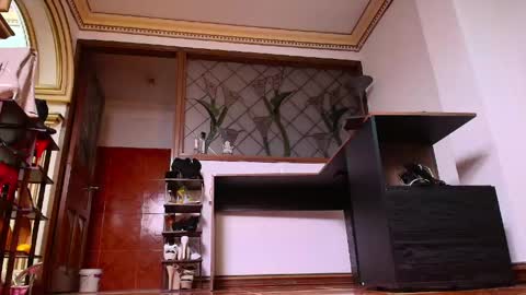 Im Valentina  online show from 05-20-26, 11:55