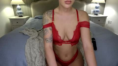 Miss Madison Mae online show from 04-21-26, 09:17