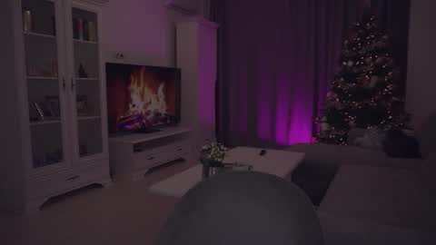 LUXXANDRA online show from 01-10-26, 06:26