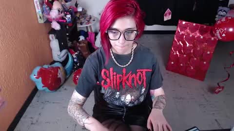 Miss Mia online show from 02-18-25, 06:47