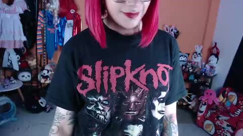 Miss Mia online show from 04-23-26, 10:36