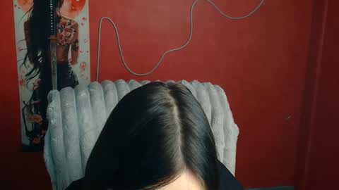 Snapshot of missmiamiss chatting on 04-30-26, 12:11 Mia online show from 04-30-26, 12:11
