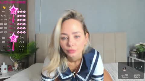 Snapshot of missmiatv chatting on 02-05-25, 04:06 missmiatv online show from 02-05-25, 04:06