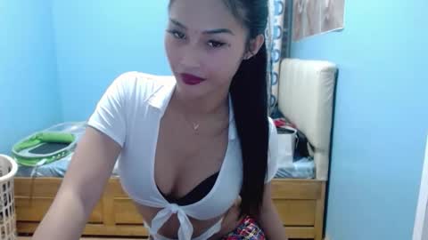 missminervaa online show from 04-05-26, 05:32