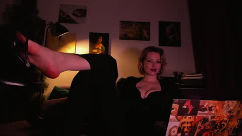 Snapshot of missmirandagd chatting on 01-04-25, 12:49   online show from 01-04-25, 12:49