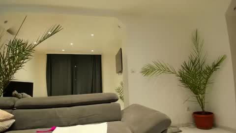 Jennifer  Johnny online show from 02-26-25, 02:14